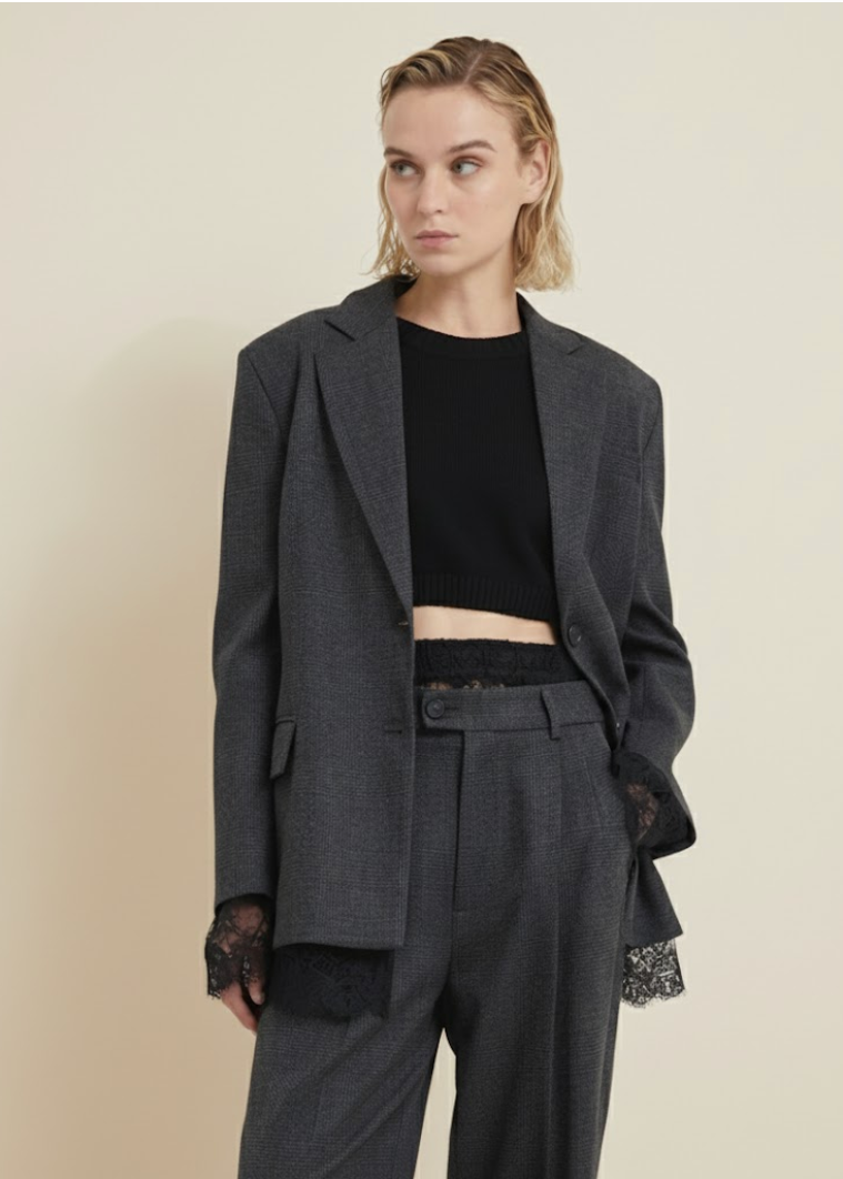 Blazer avec de jolies détails de dentelles
